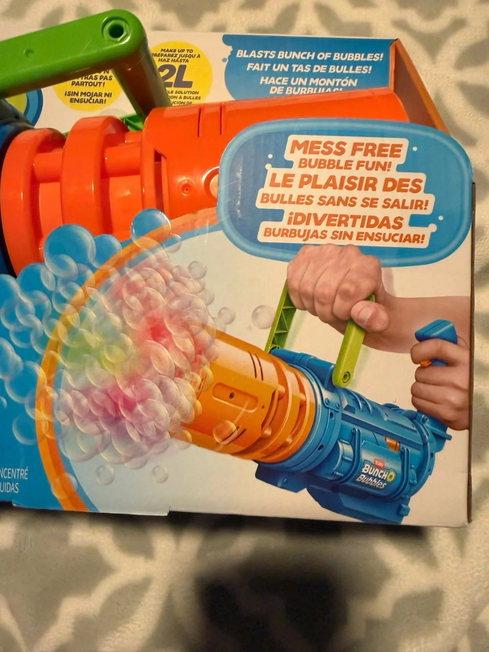 Zuru Bunch O Bubbles Spinning Barrel Motorized Bubble Blaster with LED - New